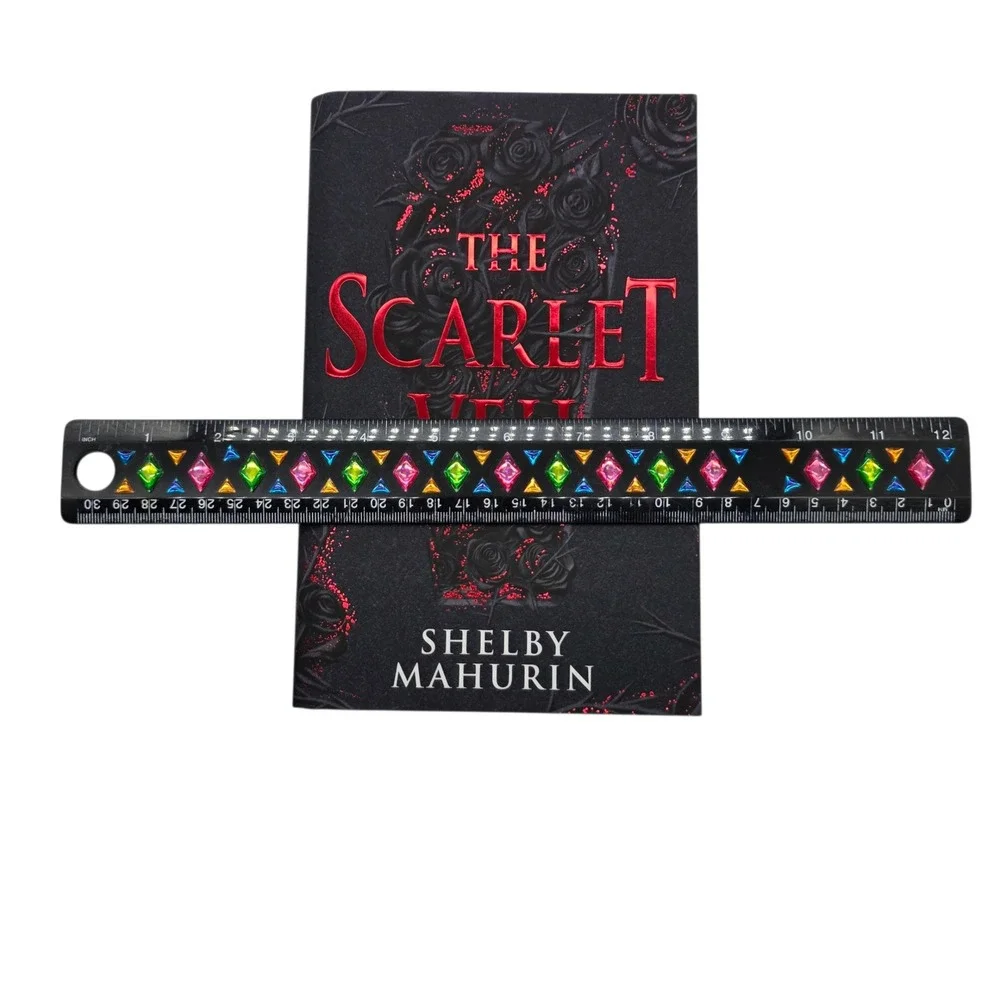 The Scarlet Veil Shelby Mahurin Fairyloot Exclusive Edition Signed NEW